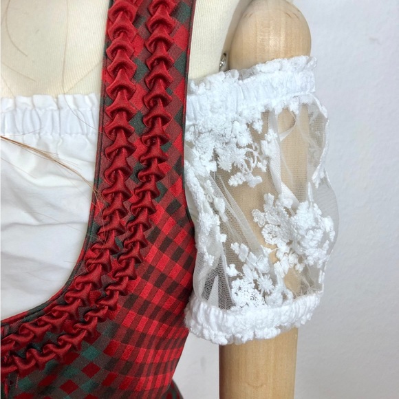 Gorgeous authentic dirndl oktoberfest Halloween - Picture 8 of 8
